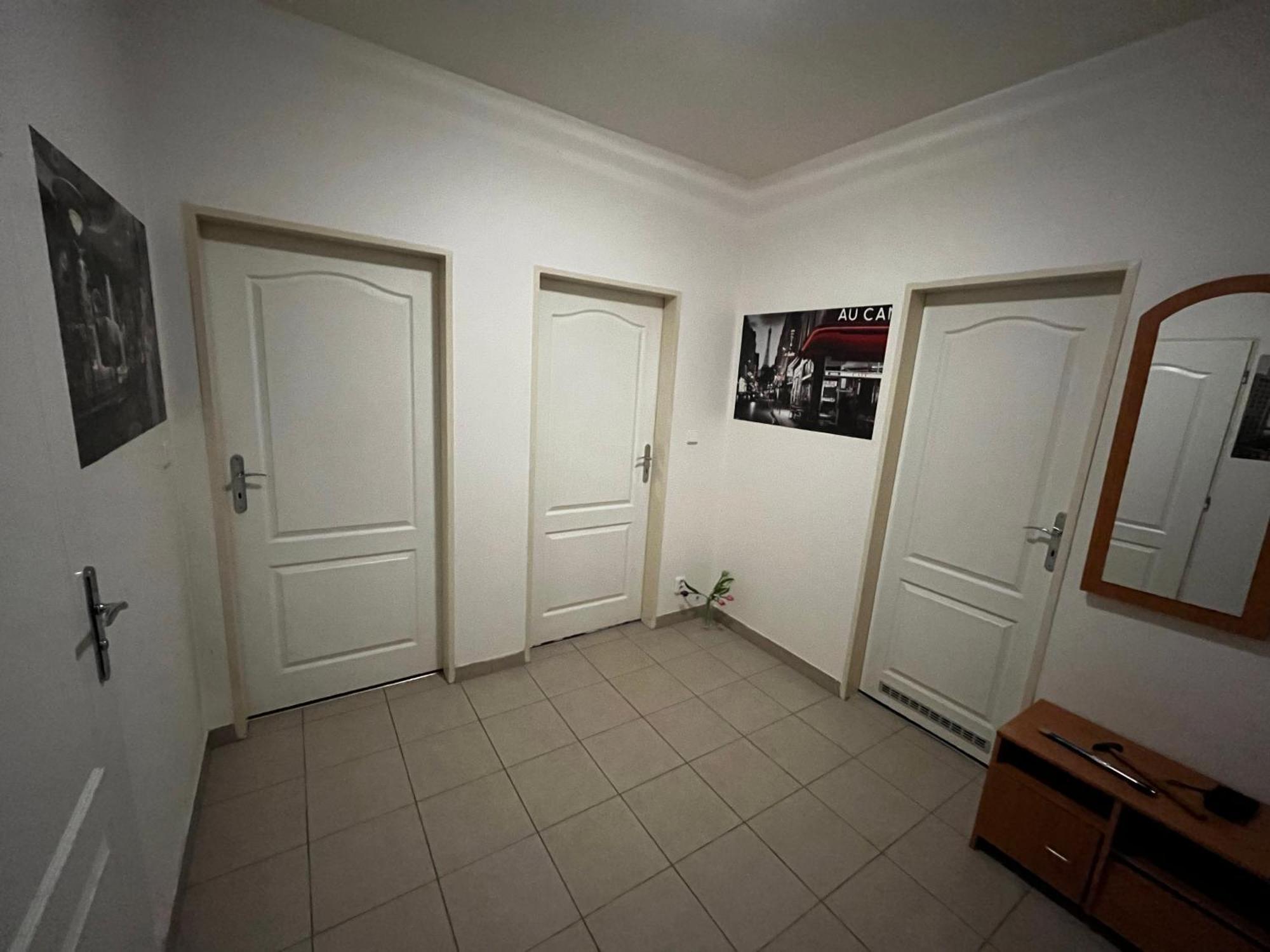 Monfas Apartment Garden City Praga Exterior foto
